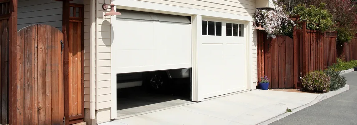 Repair Garage Door Won't Close Light Blinks in Cicero